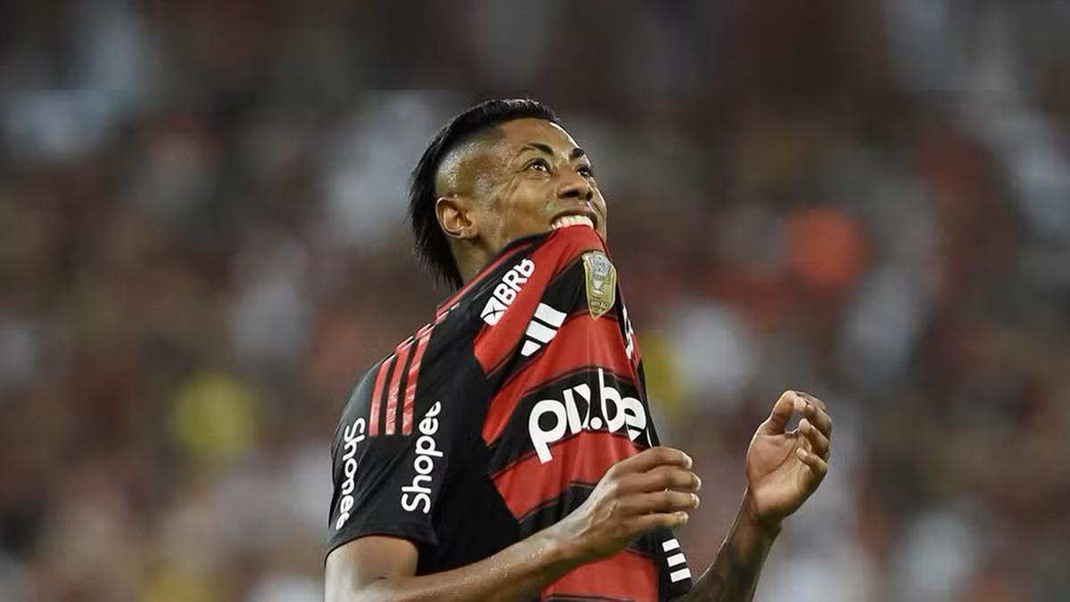 "A decisão garante a plena condição de jogo do atleta até o julgamento do mérito”, diz o comunicado rubro-negro (Foto/Alexandre Durão)