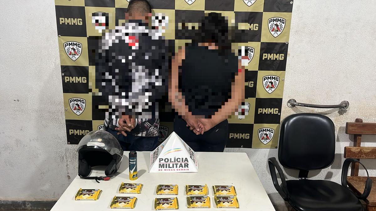 Casal é preso em Uberaba após confessar furto de moto clonada; veículo foi apreendido pela PM. (Foto/Divulgação)