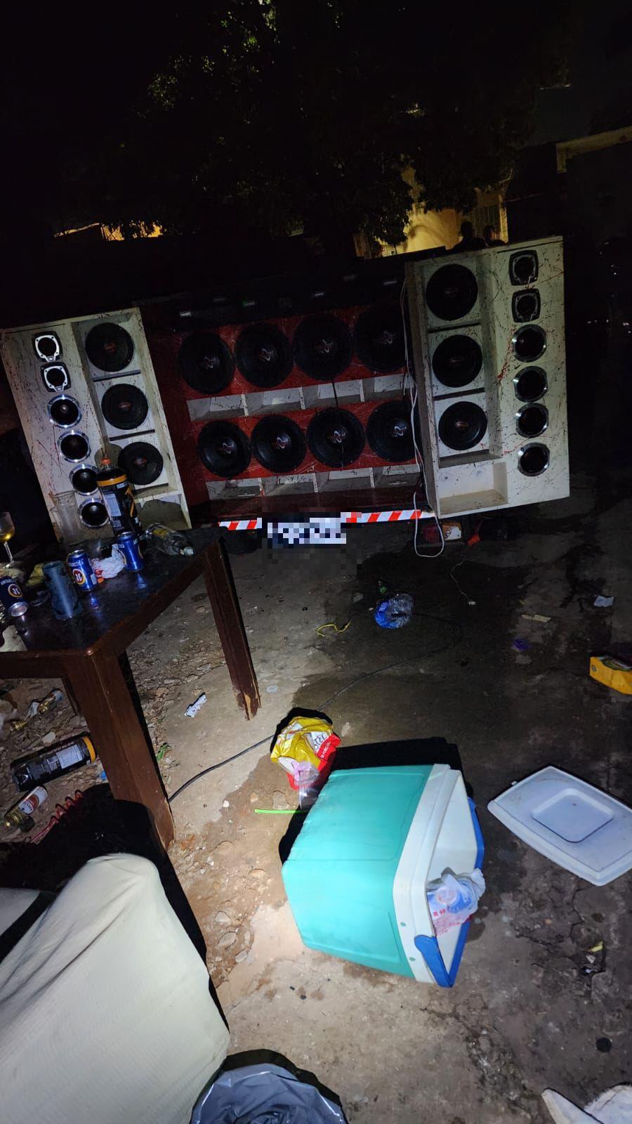 No local, foi encontrada uma criança de 1 ano e 5 meses em condições precárias de higiene. (Foto/Divulgação)