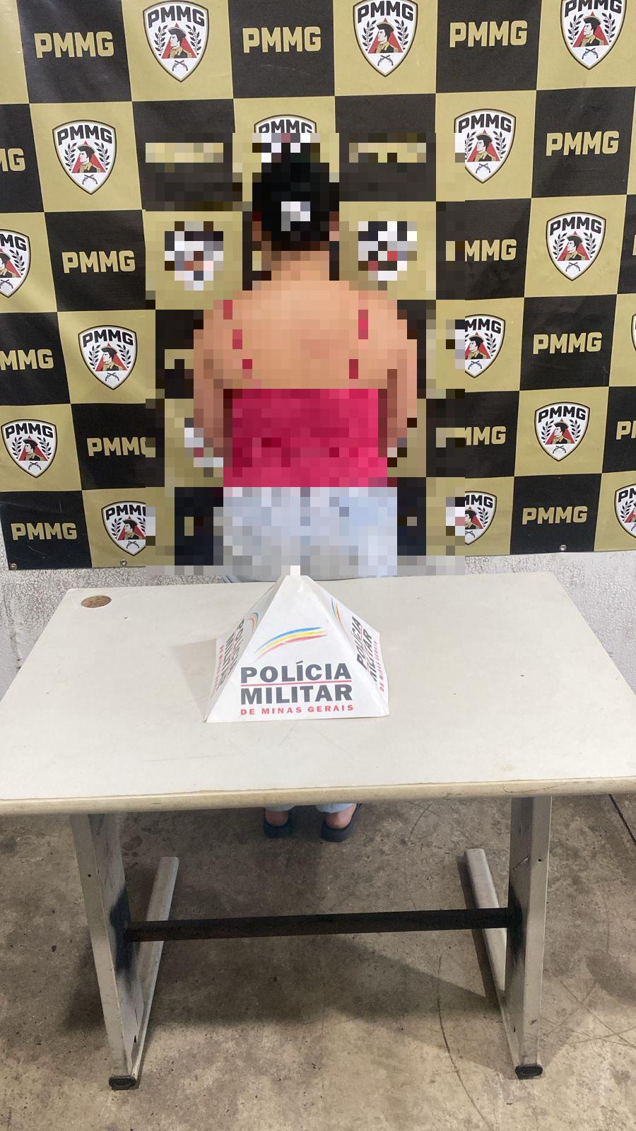 Celular usado pela suspeita para divulgar as imagens íntimas foi apreendido pela PM em Uberaba. (Foto/Divulgação)