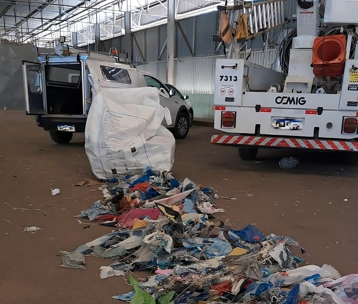 Entre janeiro e agosto de 2025, a Cemig registrou 2.605 ocorrências em Minas Gerais que afetaram quase 800 mil clientes. (Foto/Divulgação)