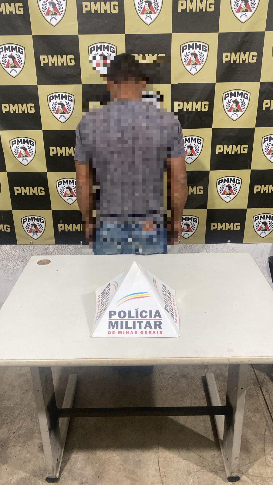 Foragido foi localizado e preso pela 41ª Companhia da Polícia Militar em Uberaba. (Foto/Divulgação/PMMG)
