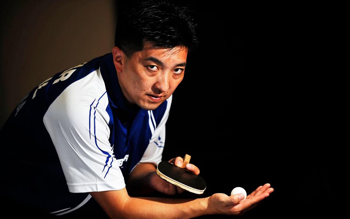 Hugo Hoyama, um dos grandes nomes do tênis de mesa no Brasil (Foto/Bruno de Lima/Lance!)