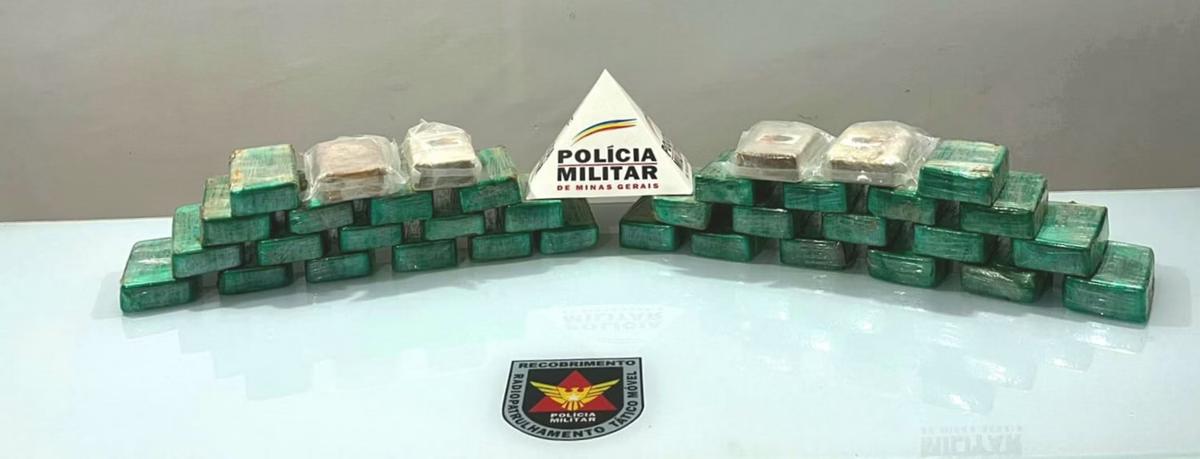 PM apreendeu 36 barras de crack (Foto/PMMG/Divulgação)