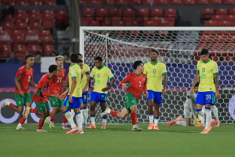 Um time fraco e mal treinado, pode voltar antes mesmo da fase eliminatória (Foto/Buda Mendes/FIFA via Getty Images)