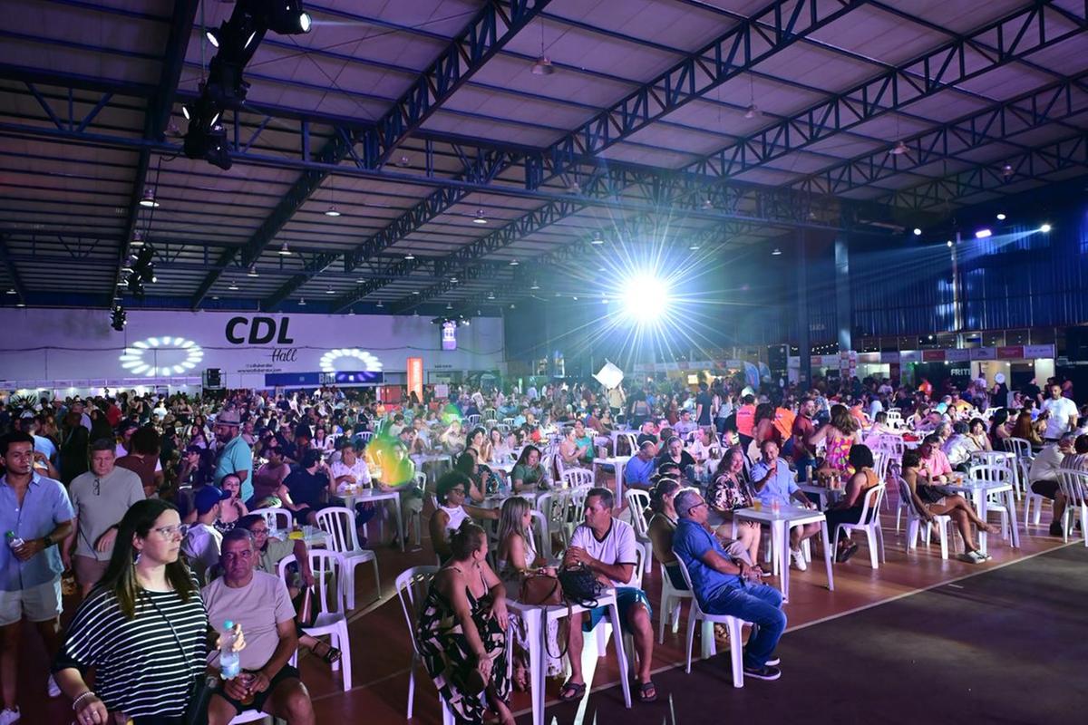 Cerca de duas mil pessoas passaram pelo CDL Hall nos dois dias do evento de encerramento do 5º Festival Gastronômico e Cultural de Uberaba  (Foto/André Santos/PMU)