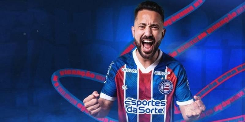 Com fé e serenidade, Everton Ribeiro enfrenta tratamento contra câncer e recebe apoio de torcedores (Foto/Bahia/Divulgação)