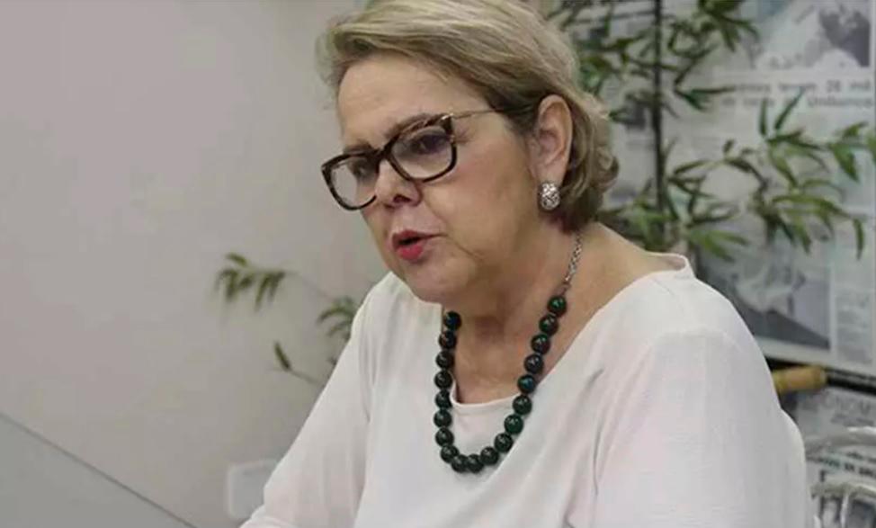 Ex-secretária de Educação Silvana Elias foi às redes sociais e questionou o fato de o próprio governo da prefeita Elisa ter realizado o XXVI Congresso de Educadores e agora, em 2025 o II Congresso (Foto/Divulgação)
