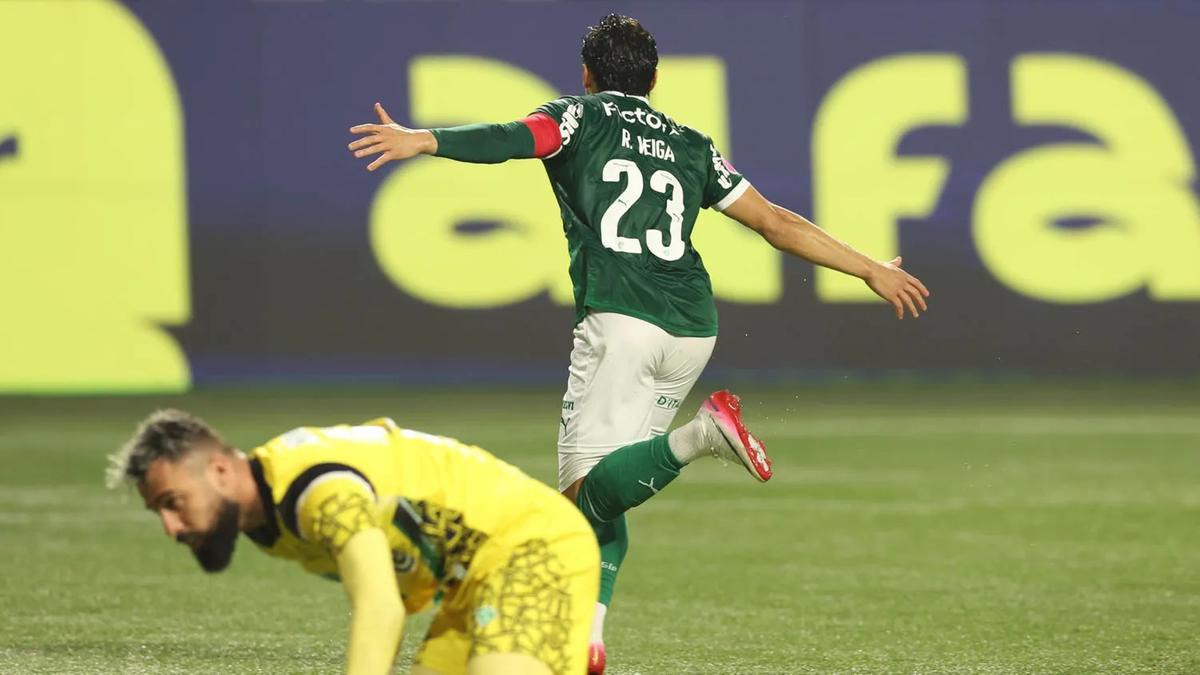 Com a vitória, Palmeiras abriu 3 pontos sobre o Flamengo. Ambos têm 26 jogos e se enfrentam na 29ª rodada, na próxima semana (Foto/César Greco)