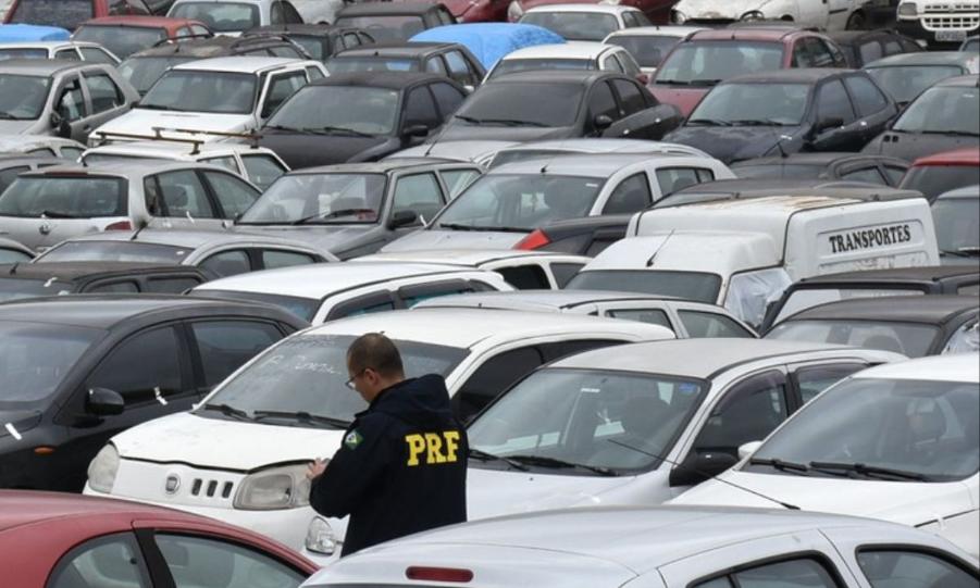 Seis leilões eletrônicos de veículos apreendidos e sucatas nos dias 23, 24 e 25 de outubro e 18, 19 e 28 de novembro (Foto/Divulgação PRF)
