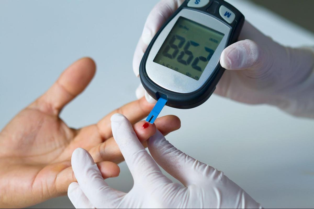 O teste, segundo o vereador Tulio Micheli, busca fortalecer a triagem e evitar complicações para pacientes com diabetes mellitus (Foto/Reprodução)