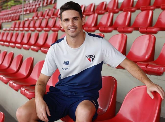 Quarta lesão de Oscar adia volta ao São Paulo e frustra Crespo (Foto/Rubens Chiri/SPFC)