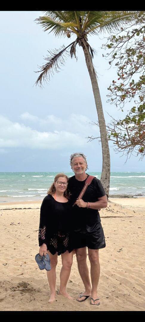 Magno Dutra com a esposa Joana Darc em férias na Bahia (Foto/Arquivo pessoal)