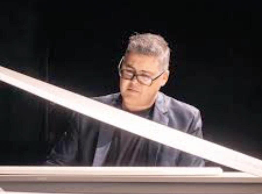 Pianista Rafael Camilo lança livro no CCCP na sexta-feira, dia 24 de outubro. (Foto/Arqiovo pessoal)