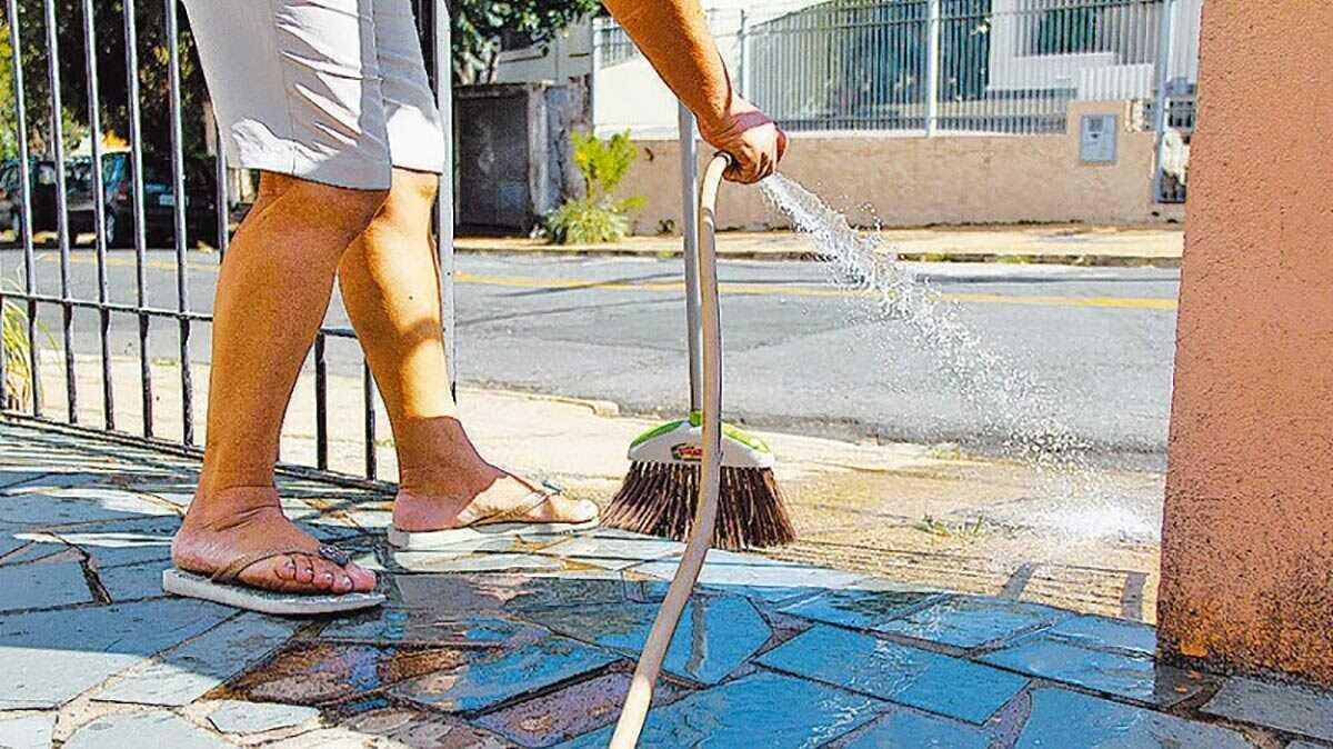 A multa para quem descumprir as regras é de R$ 418,39, aplicada em caso de reincidência, após advertência inicial (Foto/Reprodução)