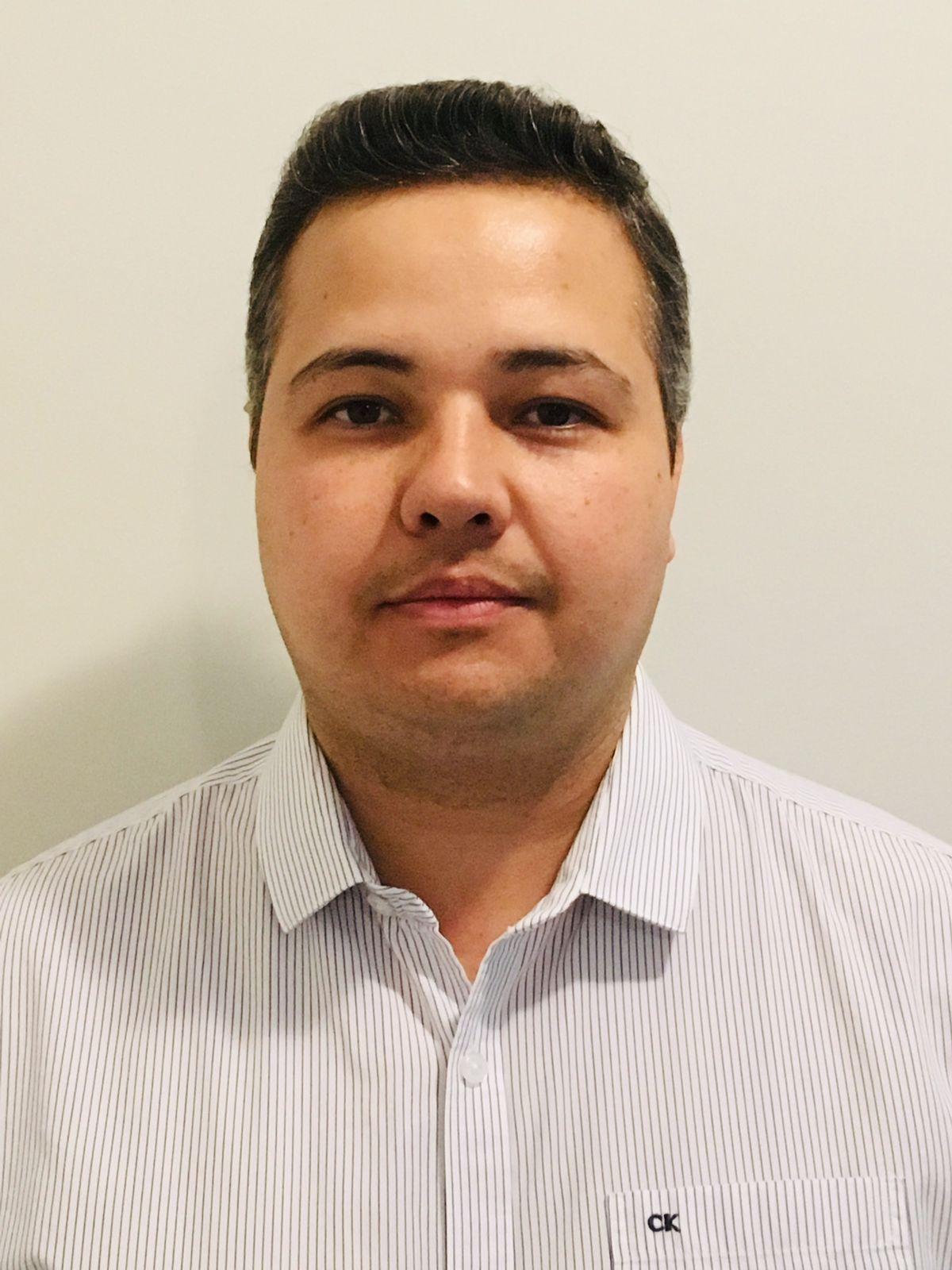 O diretor Claudinei Poggi destaca o início de uma nova fase de expansão da marca no Triângulo Mineiro (Foto/Redação JM)