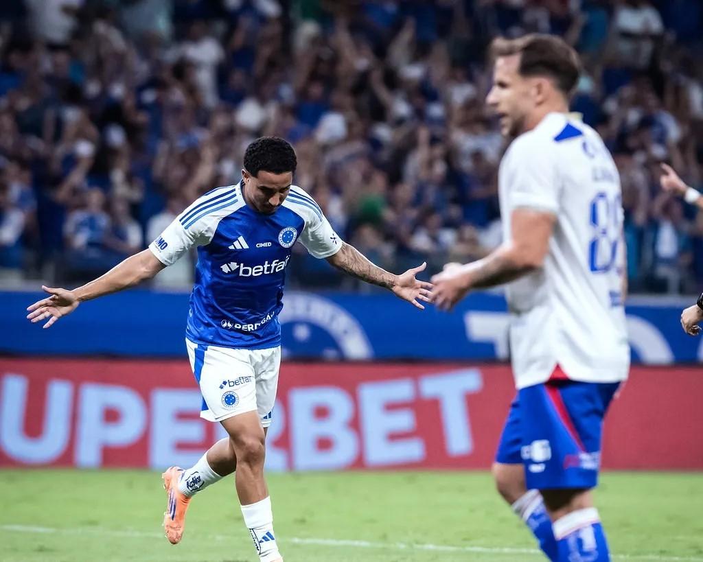 Raposa supera Leão do Pici em duelo de opostos na tabela de classificação (Foto/Gustavo Aleixo - Cruzeiro)
