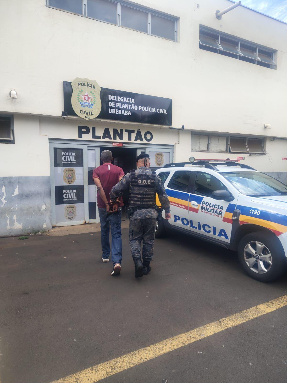 O funcionário observou o momento em que um indivíduo subtraiu produtos da loja (Foto/Divulgação)