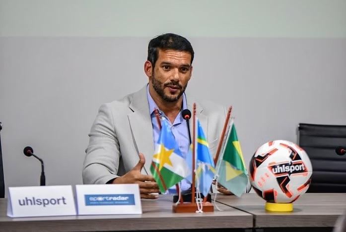 “Precisamos recuperar a credibilidade e valorizar quem comanda o jogo”, afirmou o presidente Samir Xaud (Foto/CBF)