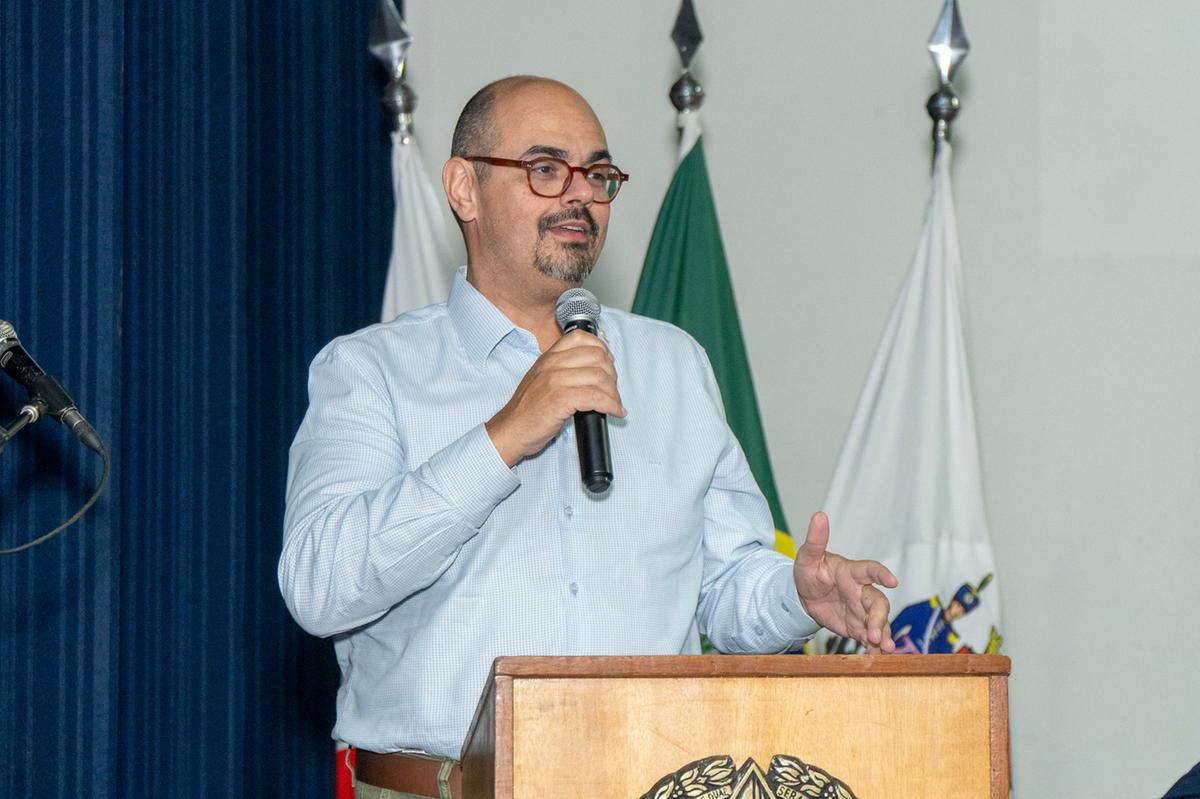 Governador em exercício, Mateus Simões, diz que pedidos feitos pela AMM serão respondidos na medida do possível (Foto/Alfredo Neto/PMU)