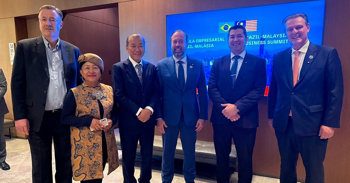 Representante da DXN reuniu-se com ministros Alexandre Silveira e Carlos Fávaro (Foto/Divulgação MME)