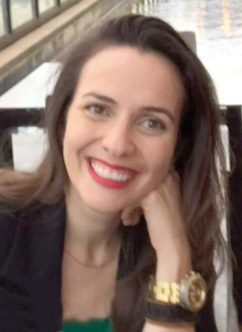 Uberabense Marcella Ayer, consagrada psicóloga da USP honra o legado de seu pai, o inesquecível Nilo Cezar Ayer (Foto/Arquivo pessoal)