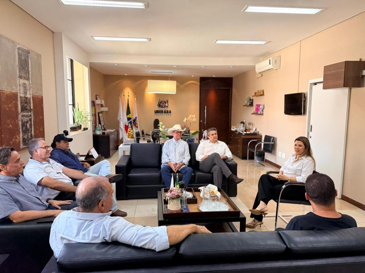 Reunião no Jockey Club discute retomada do rodeio em Uberaba. (Foto/Divulgação)
