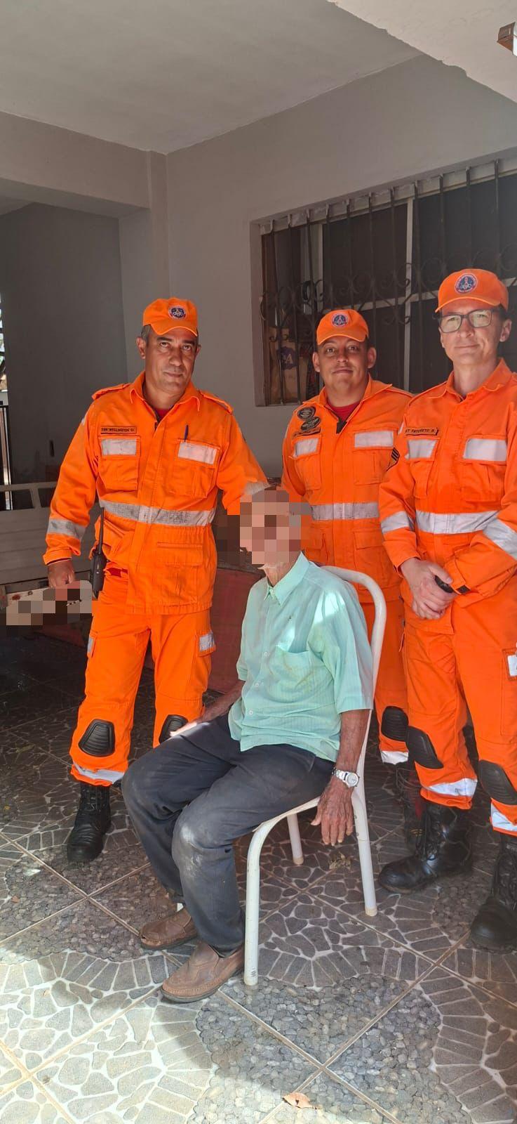 Homem foi encontrado a cerca de 15 quilômetros de Uberaba (Foto/Divulgação Corpo de Bombeiros)