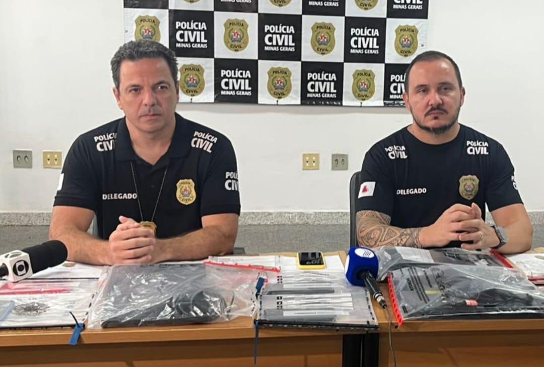 Ao lado do Regional Papacídero, Eduardo Garcia ouve as instruções de Colombari para a operação (Foto/Divulgação)