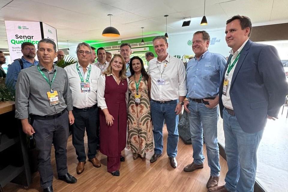 (Foto: Encontro com o Ministro Fávaro/Divulgação)