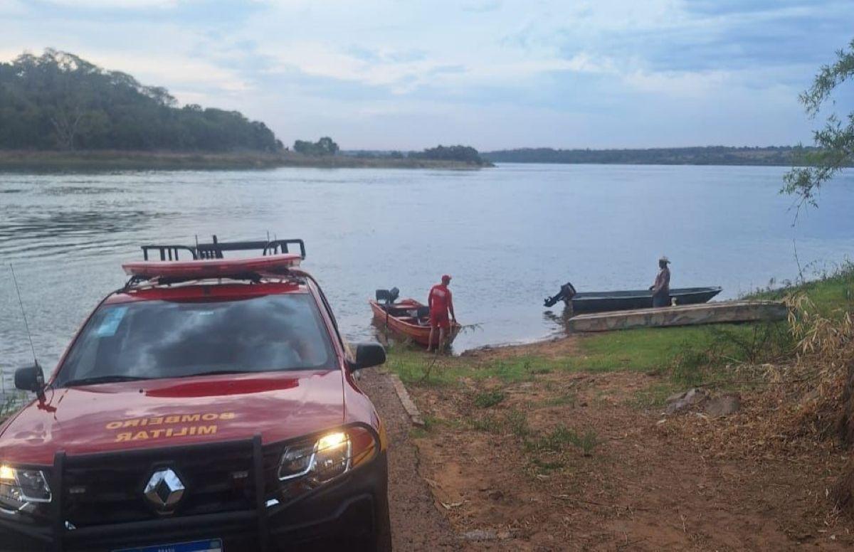 Elevação do nível do rio dificultou buscas pela vítima de afogamento no Rio Grande (Foto/Corpo de Bombeiros/Divulgação)