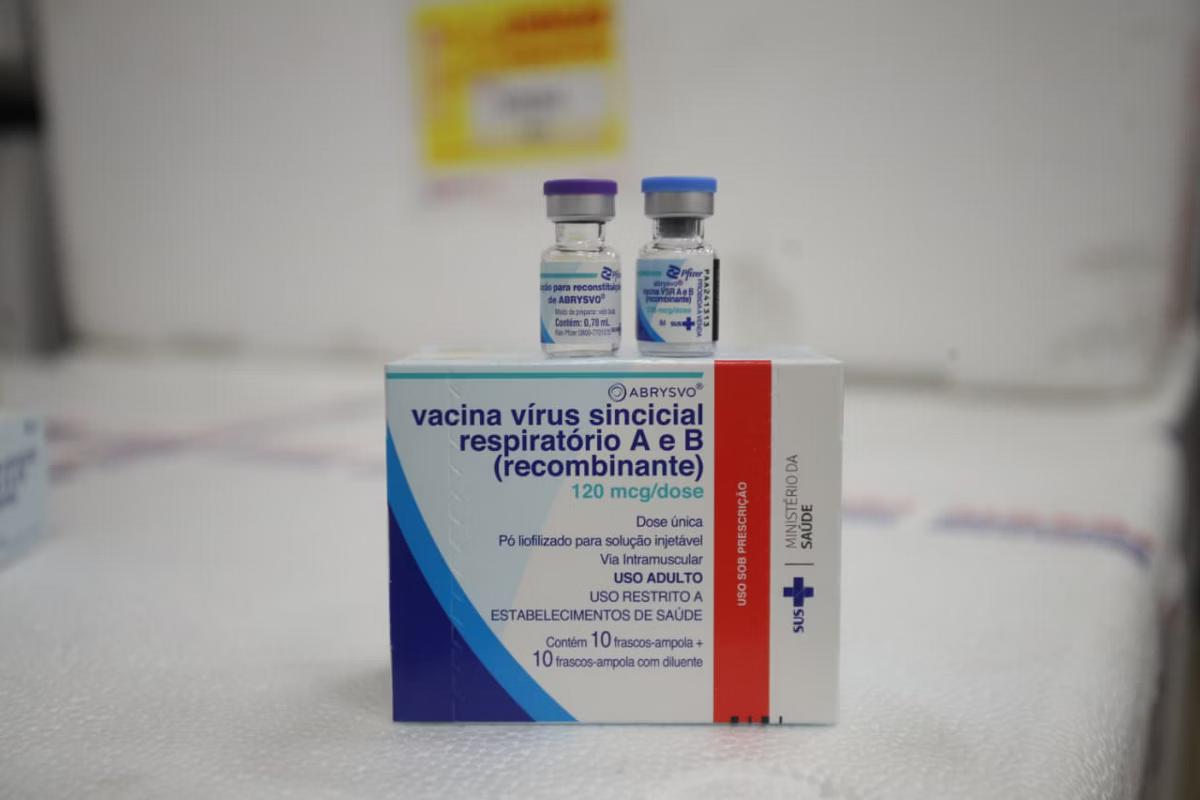 Primeiro lote gratuito da vacina contra bronquiolite será distribuído em MG (Foto/Alex de Jesus/O Tempo)