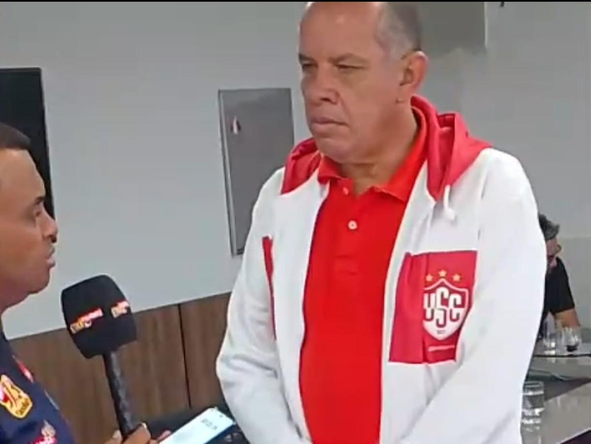 Rodrigão diz a repórter que USC vai disputar o Módulo II de olho na 1ª divisão (Foto/Divulgação)