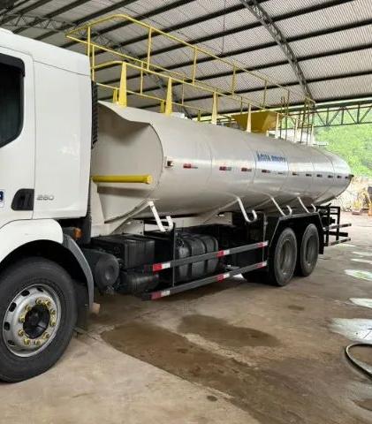 A manifestação da autarquia ocorreu após o Jornal da Manhã receber denúncias de moradores apontando que pelo menos duas empresas teriam recebido caminhões-pipa com água durante o período emergencial (Foto/Reprodução)