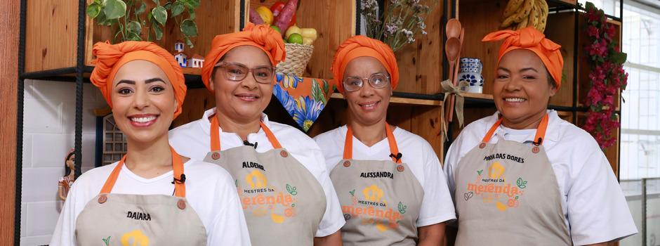 Da esquerda para a direira, as finalistas Daiara, Aldenir (Tia Neguinha) e Alessandra e Maria das Dores (Tia Maria). (Foto/Lara Francisco)
