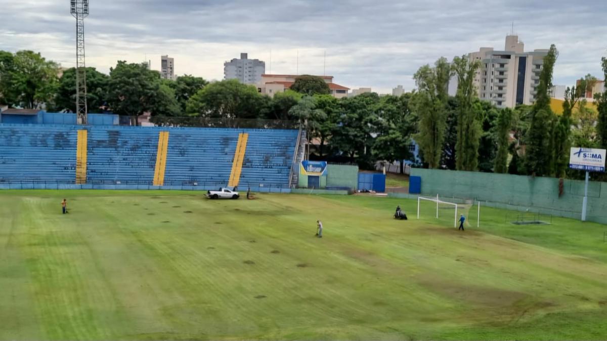 Gramado do estádio vem recebendo melhorias para os jogos do próximo ano (Foto/Divulgação)
