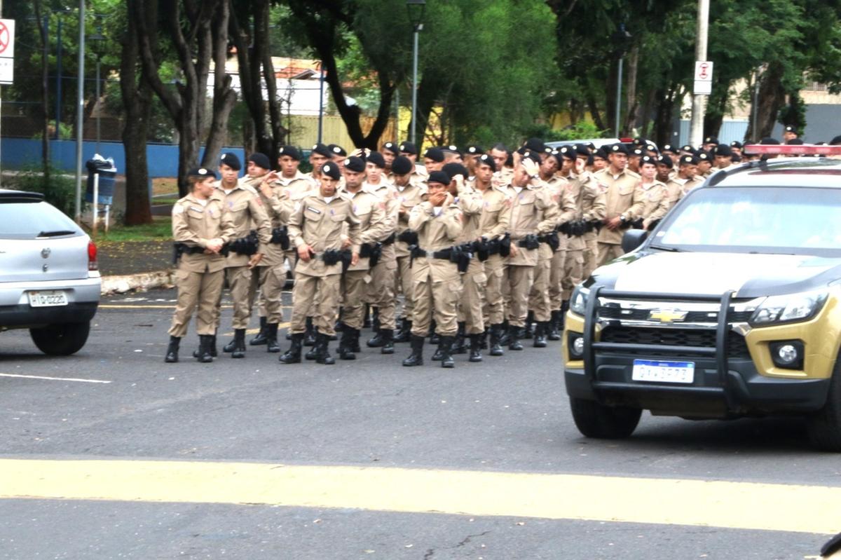 Comando do 4º BPM lança as Operações Natalina e Rolezinho, que reforçam o policiamento e a fiscalização de trânsito em Uberaba durante o período de fim de ano (Foto/Sérgio Teixeira/PMMG)