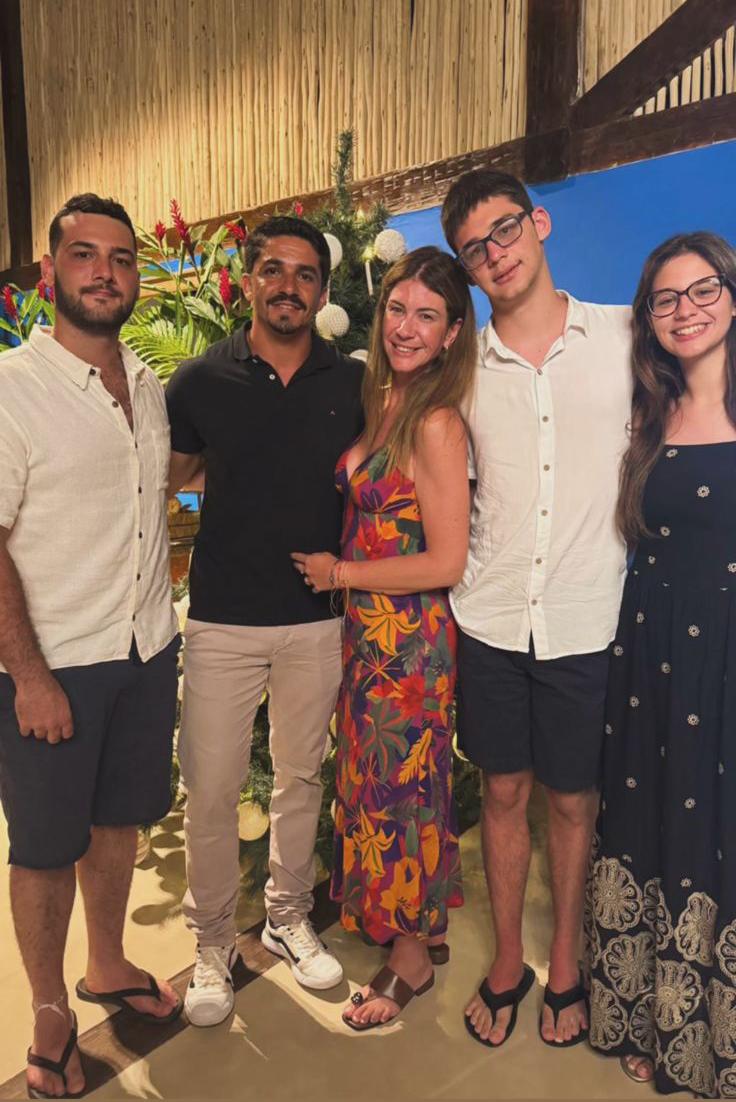 Família Constantino em clima praiano neste natal (Foto/Arquivo pessoal)