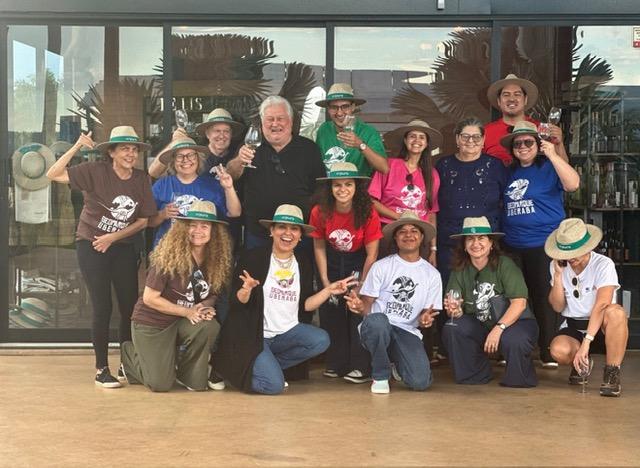 Grupo do Farm tour, do Convention Bureau, realizado na última semana, encerrado com visita à Vinícola Arpuro (Foto/Badu)