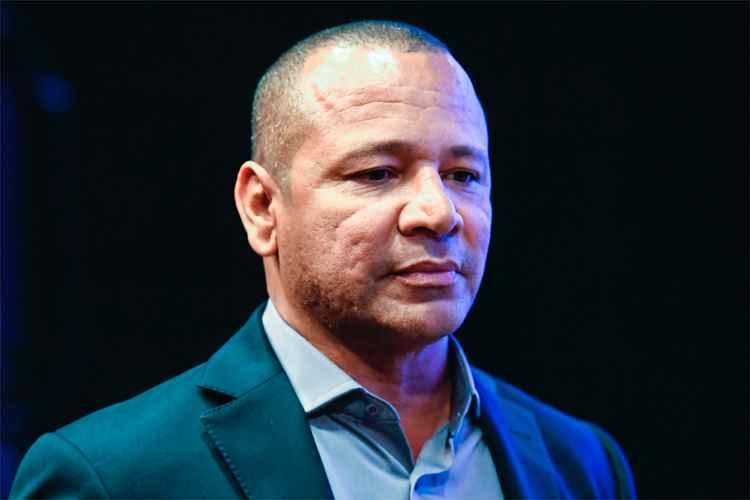 Acordo judicial encerra disputa entre Neymar Pai e Zé Love após anos de processos. ((Foto/Lionel Bonaventure/AFP))