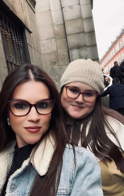 Taci Mendes passou a virada do ano na Espanha ao lado da sua filha Manuela (Foto/Reprodução)