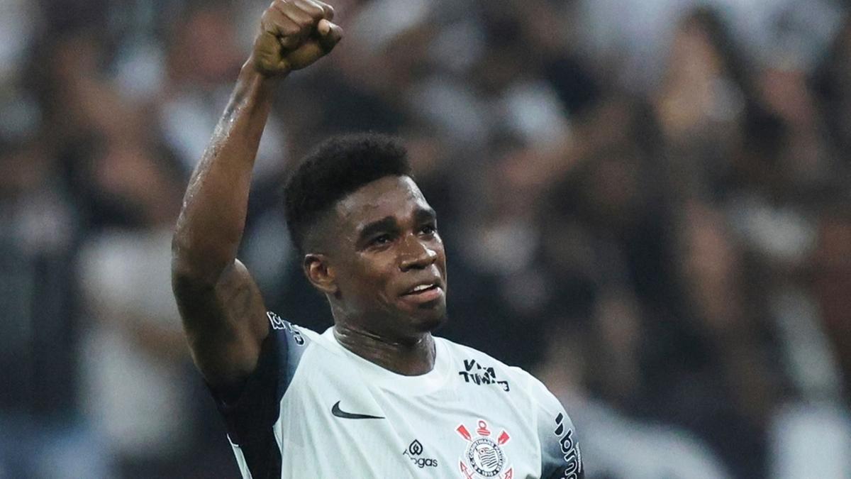 A pendência teve início no começo de 2024, quando o Corinthians adquiriu Félix Torres (Foto) durante a gestão de Augusto Melo (Foto/Arquivo)