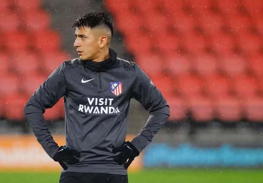 Palmeiras abre a temporada de sondagens. Depois de Jhon Arias, agora é a vez de Almada. (Foto/Instagram/Almada)