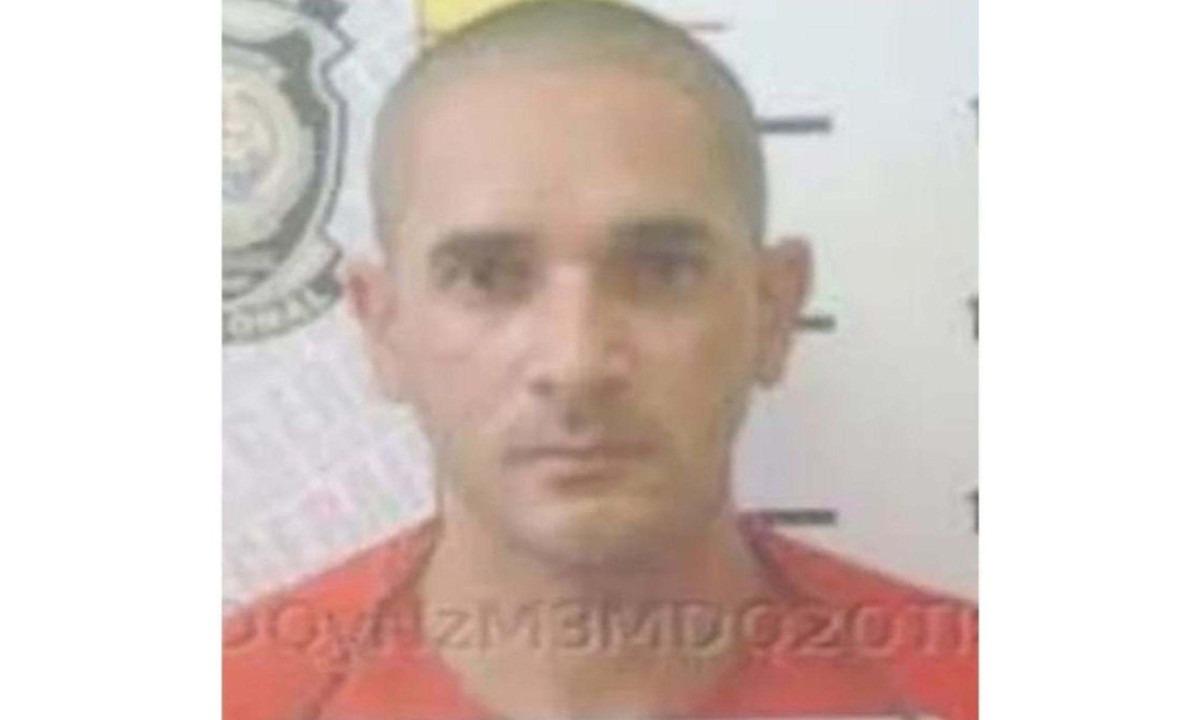 Foto de Sonny Clay divulgada anteriormente pelo governo federal. Ainda não há imagens atuais do criminoso (Foto/Reprodução: Ministério da Justiça)