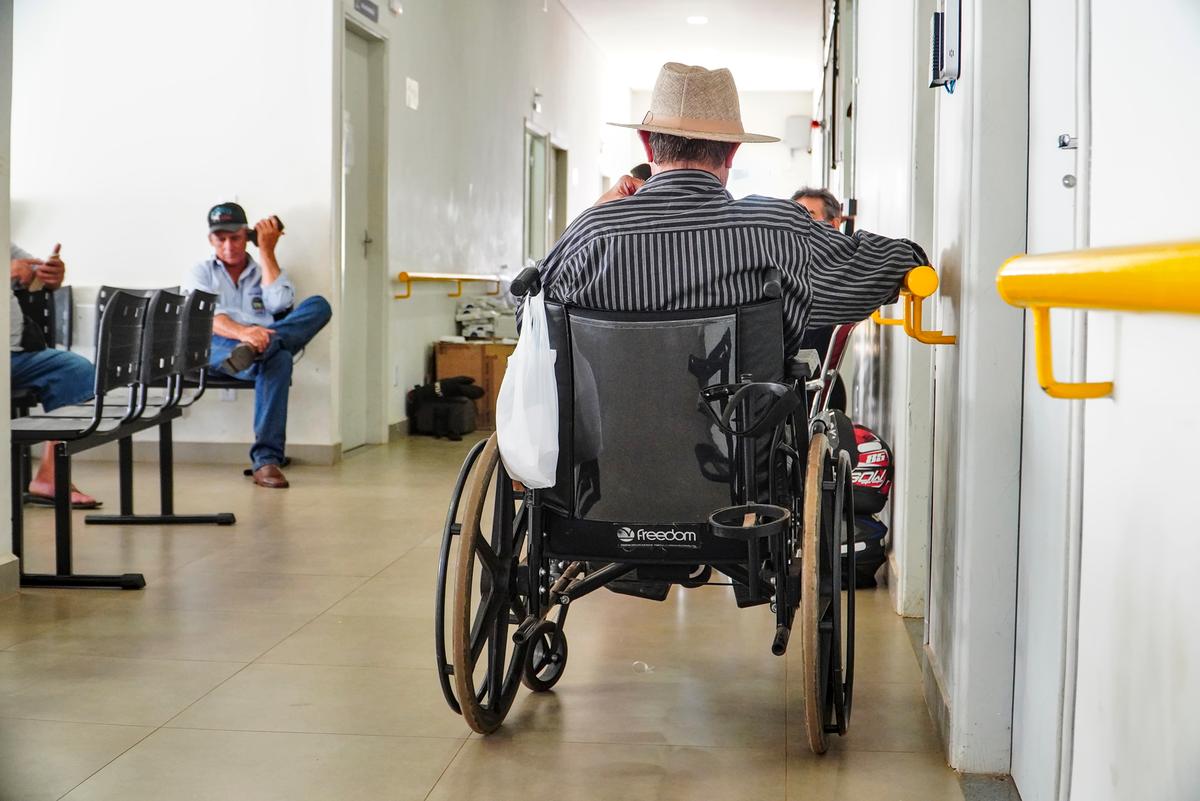 A oficina ortopédica vai permanecer de terça a sexta-feira desta semana no Centro Especializado em Reabilitação e deve entregar 378 cadeiras de rodas e de banho (Foto//Divulgação)