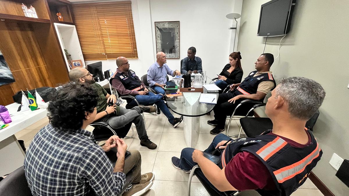 Comitê de Efeitos Climáticos se reuniu de forma emergencial nessa quinta-feira para tratar da recomposição arbórea da cidade (Foto/Divulgação)