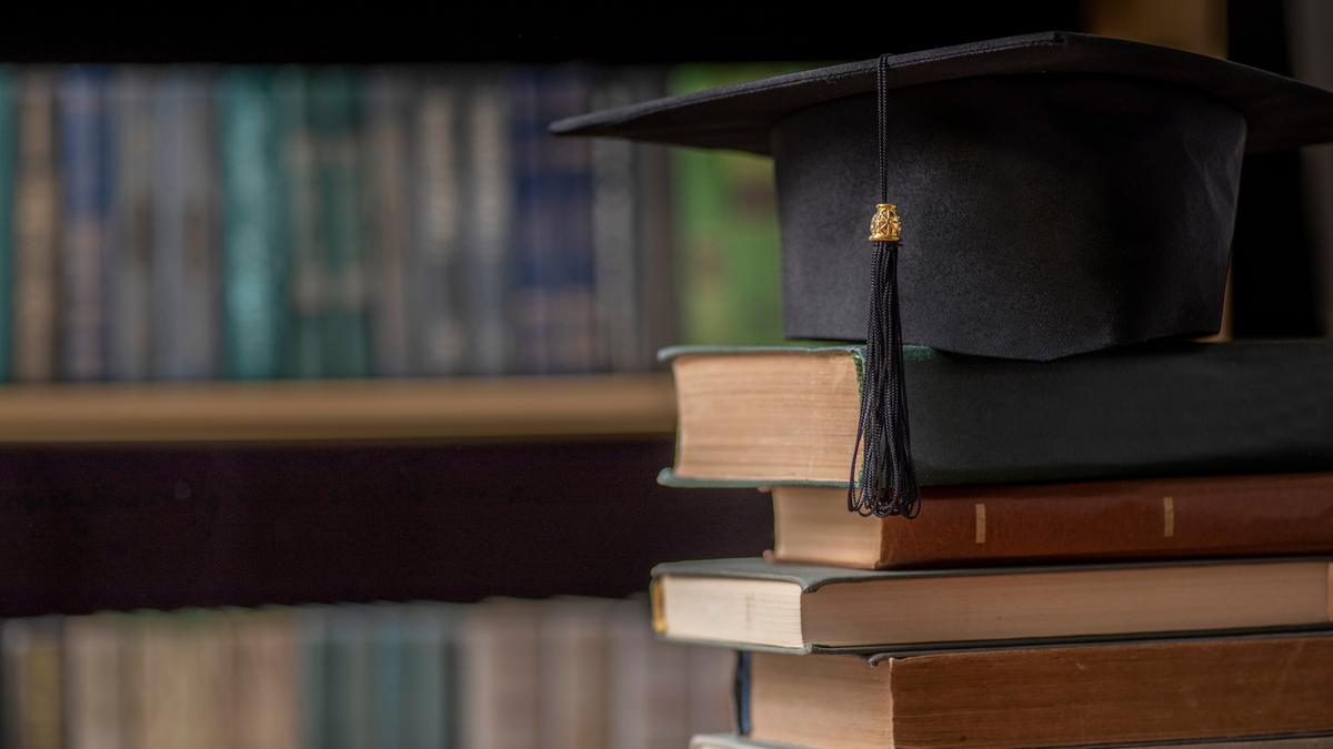 Enem se tornou um dos principais meios de acesso ao ensino superior no Brasil ao longo dos anos (Foto/Divulgação/Shutterstock/Marketing Uniube)