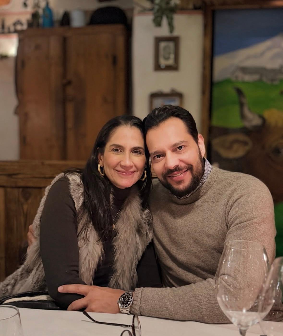 O cirurgião plástico Adriano Peduti celebra, no dia 15/01, o aniversário de sua amada, Liziane Peduti. Parabéns! (Foto/Reprodução)