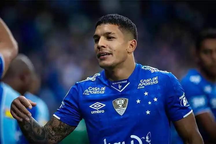 Com um gol e uma assistência, Lucas Romero foi o nome do jogo de ontem (Foto/Bruno Haddad – Cruzeiro)