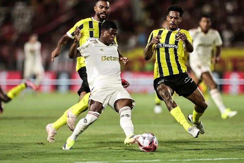 Meninos do Flamengo ainda não corresponderam e o time é um dos piores do campeonato carioca (Foto/Gilvan de Souza)